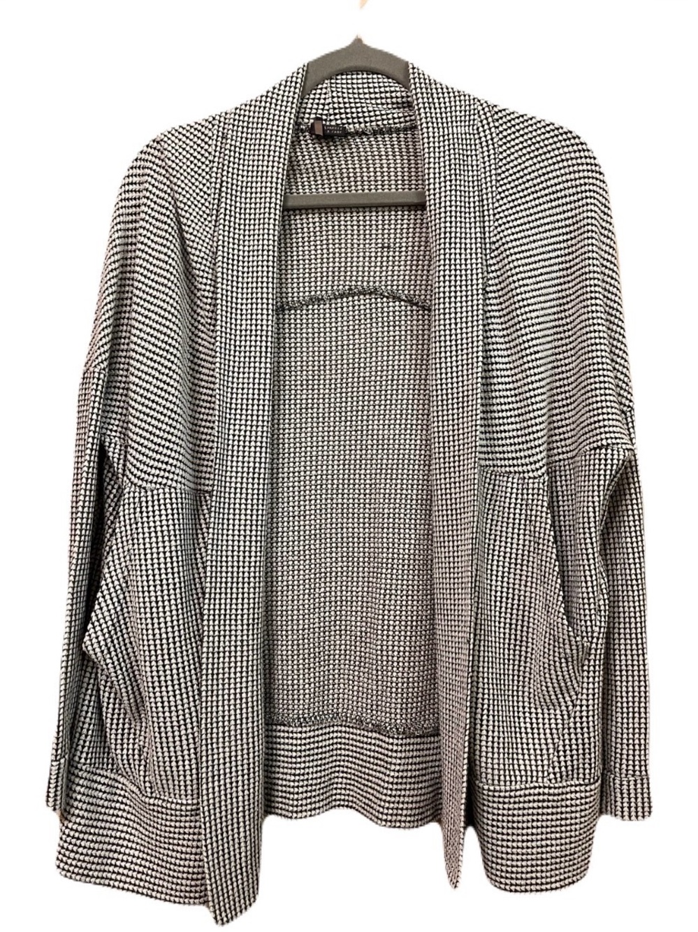GUC sparkle & fade cardigan in black and white lightweight